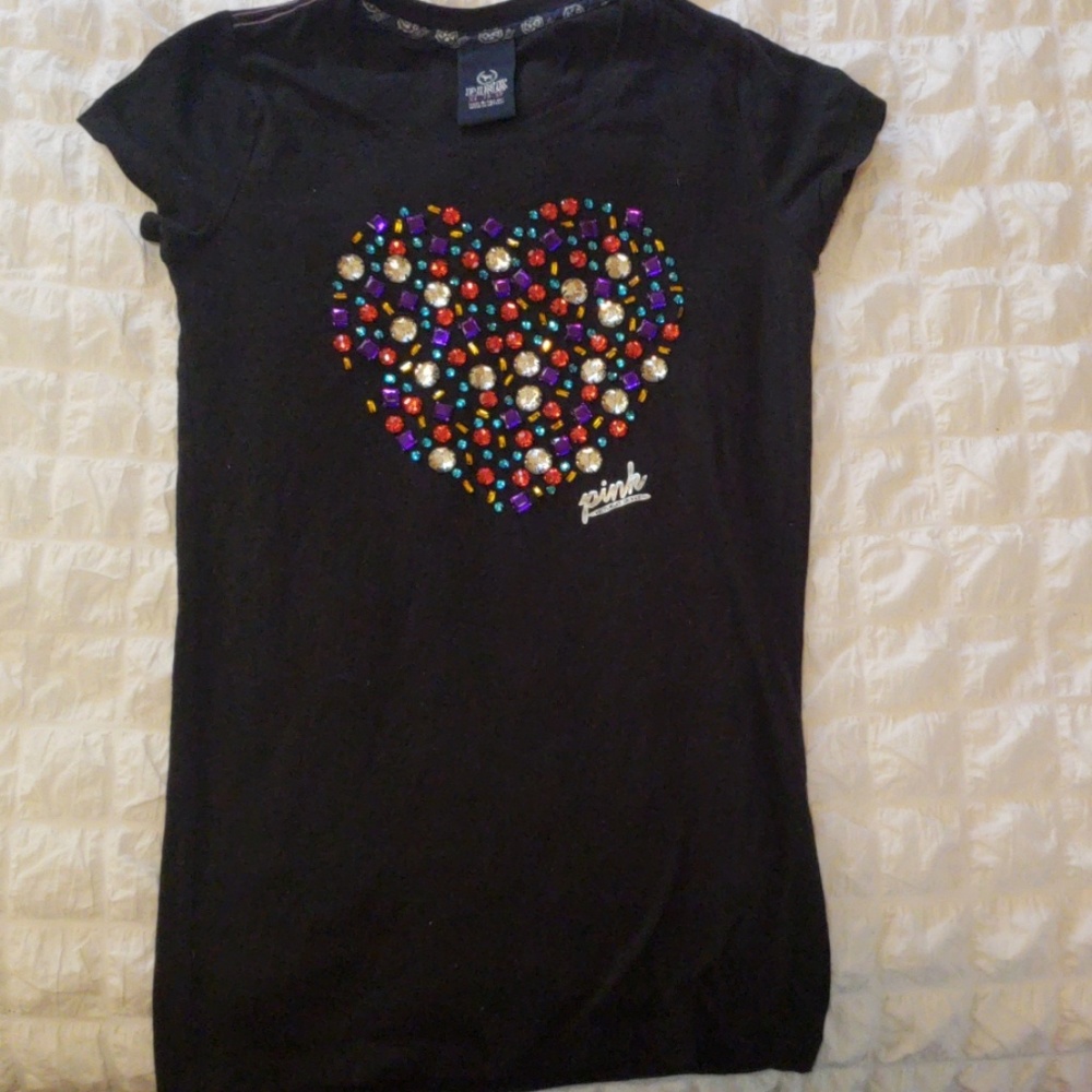 VS shirt